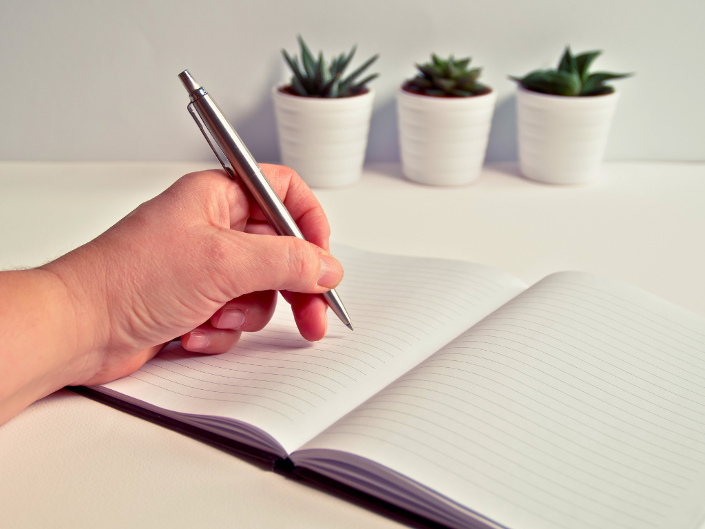 حقوق الموظف في نظام العمل السعودي